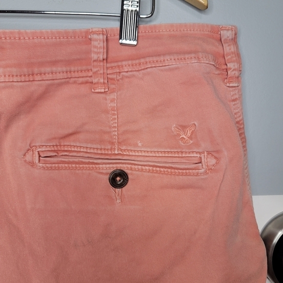 American Eagle | Classic Active Flex Salmon Coloured Shorts size 38 - Picture 5 of 10